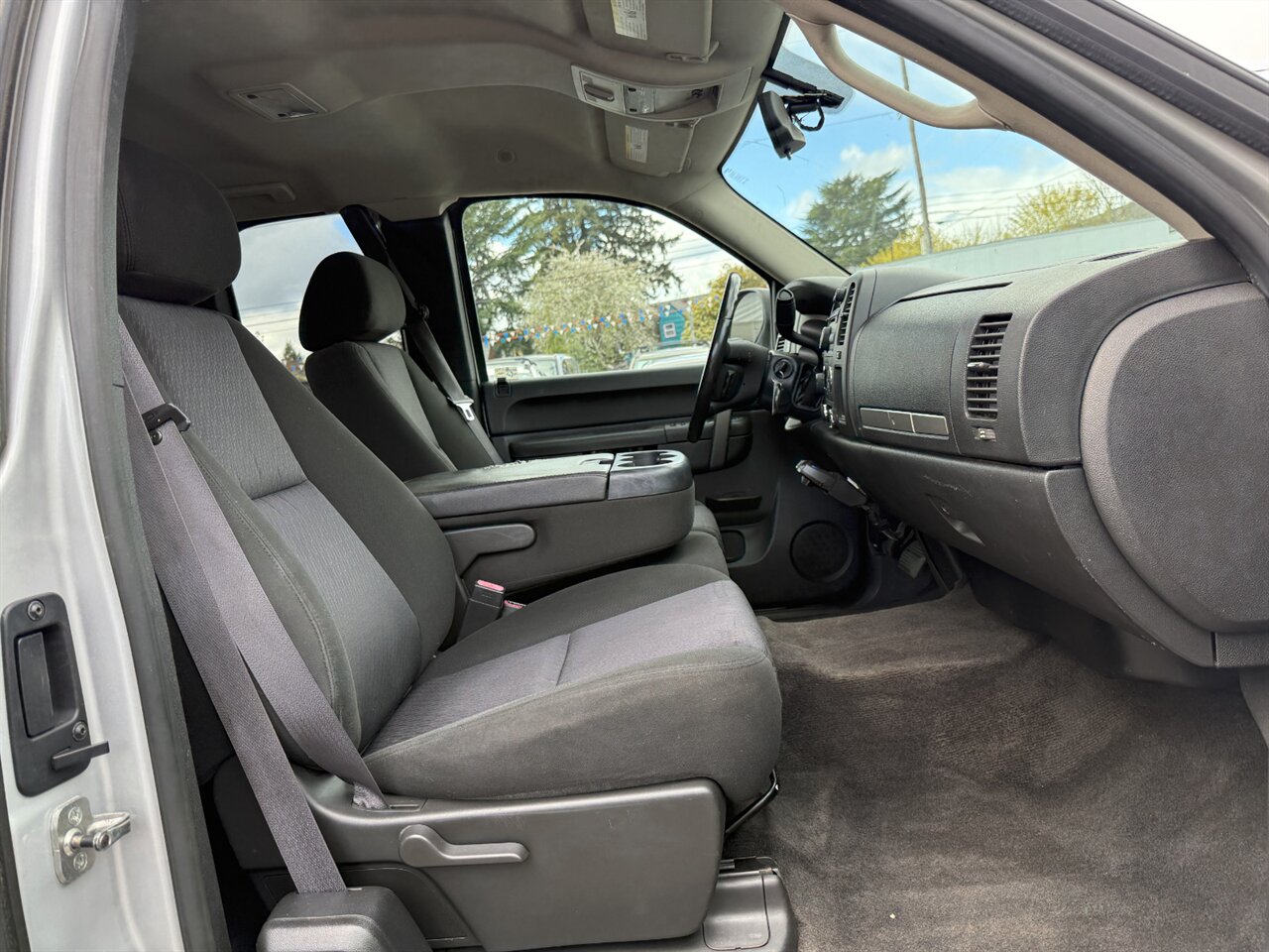 2011 Chevrolet Silverado 1500 LT 4WD REMOTE START RARE LONG BED   - Photo 15 - Portland, OR 97211
