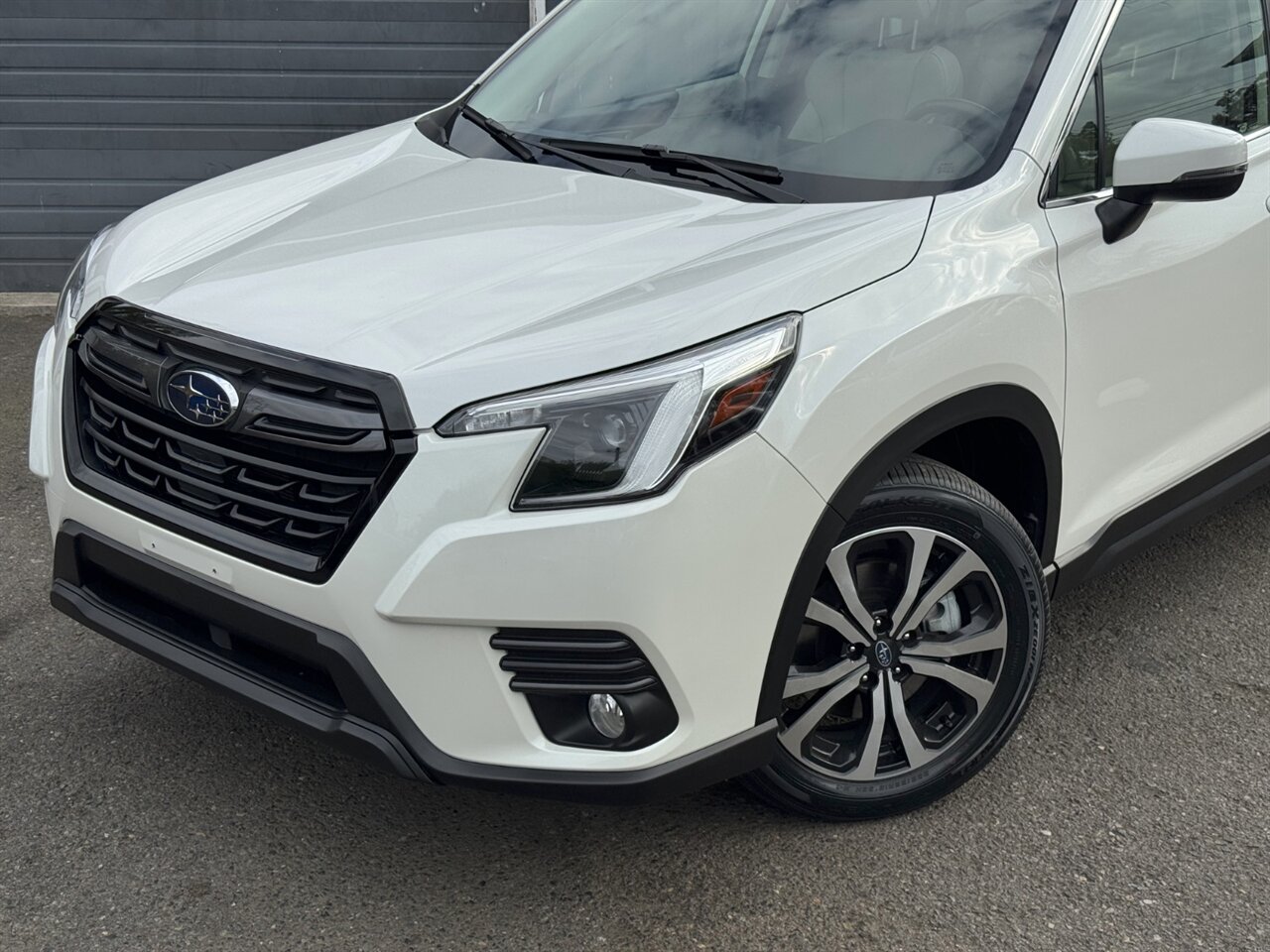 2022 Subaru Forester Limited AWD NAV ADAPTIVE ONLY 26K MILES   - Photo 36 - Portland, OR 97211