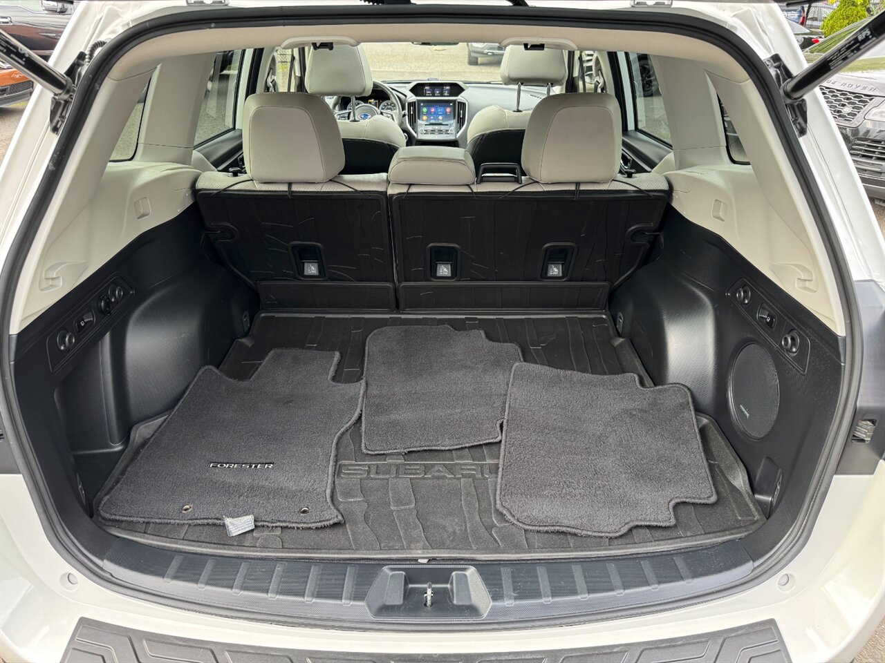 2022 Subaru Forester Limited AWD NAV ADAPTIVE ONLY 26K MILES   - Photo 14 - Portland, OR 97211