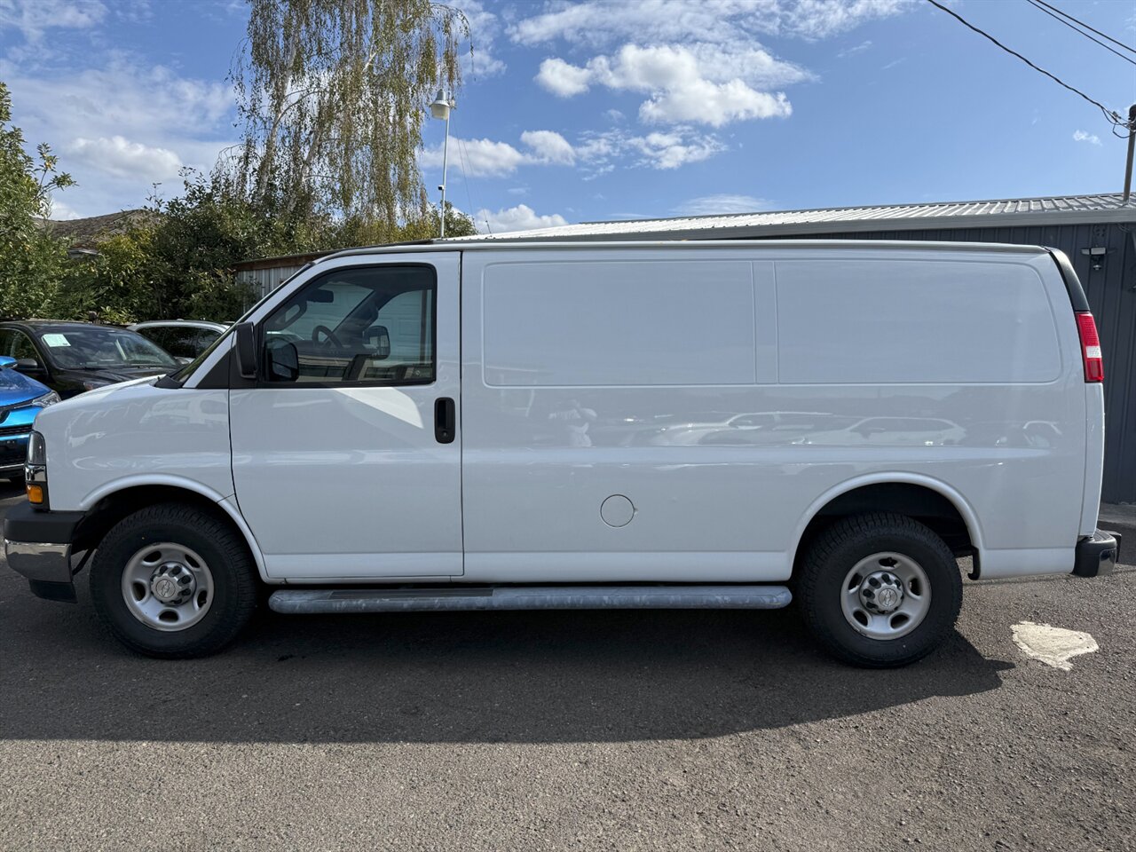 2019 Chevrolet Express 2500 BACKUP CAMERA - Photo 3 - Portland, OR 97211