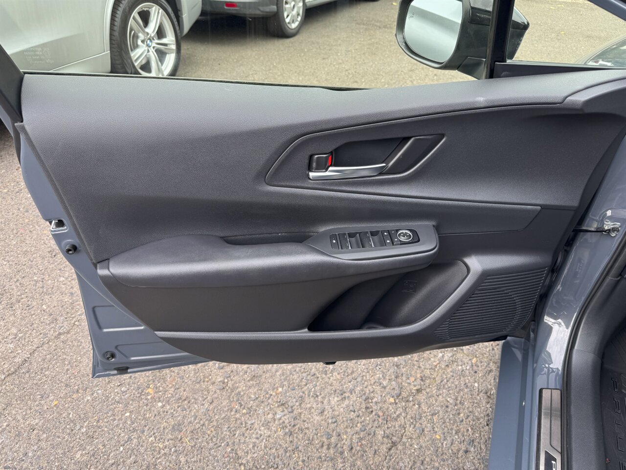 2024 Toyota Prius Prime XSE   - Photo 12 - Portland, OR 97211