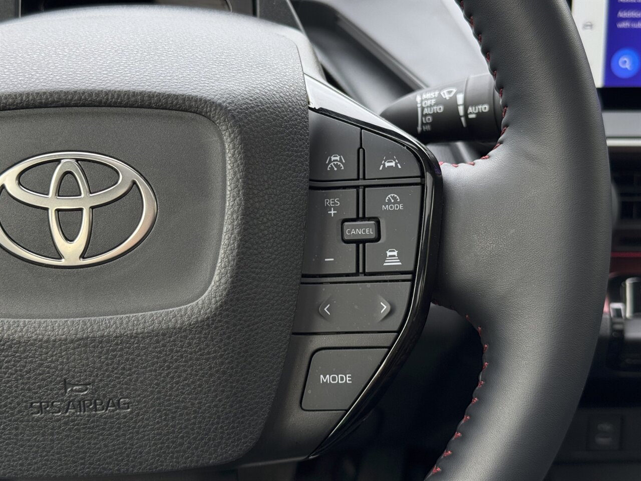2024 Toyota Prius Prime XSE   - Photo 26 - Portland, OR 97211