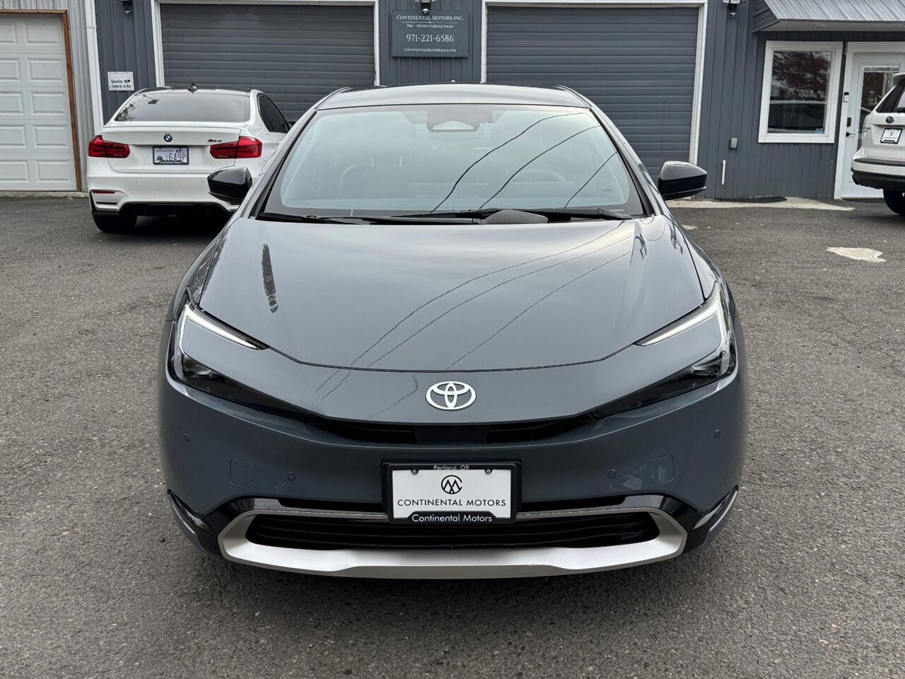 2024 Toyota Prius Prime XSE   - Photo 5 - Portland, OR 97211