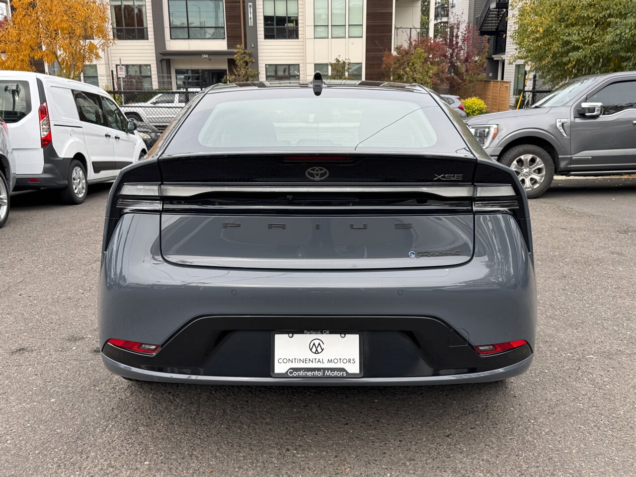 2024 Toyota Prius Prime XSE   - Photo 9 - Portland, OR 97211