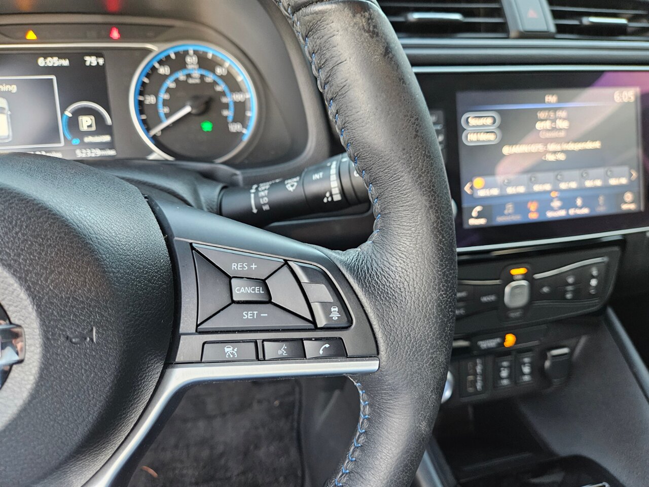 2021 Nissan LEAF SV - EV REBATE $4000 - Photo 18 - Portland, OR 97211