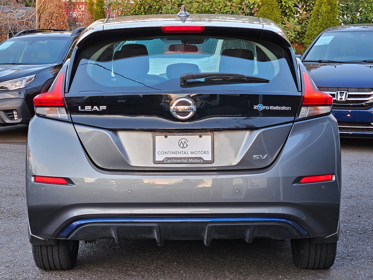 2021 Nissan LEAF SV - EV REBATE $4000 - Photo 5 - Portland, OR 97211