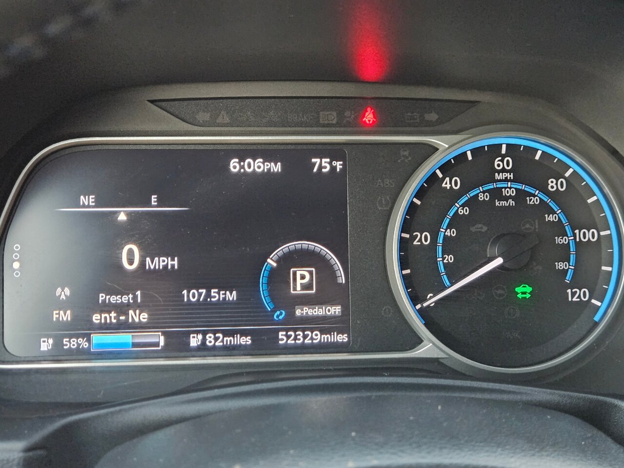 2021 Nissan LEAF SV - EV REBATE $4000 - Photo 26 - Portland, OR 97211