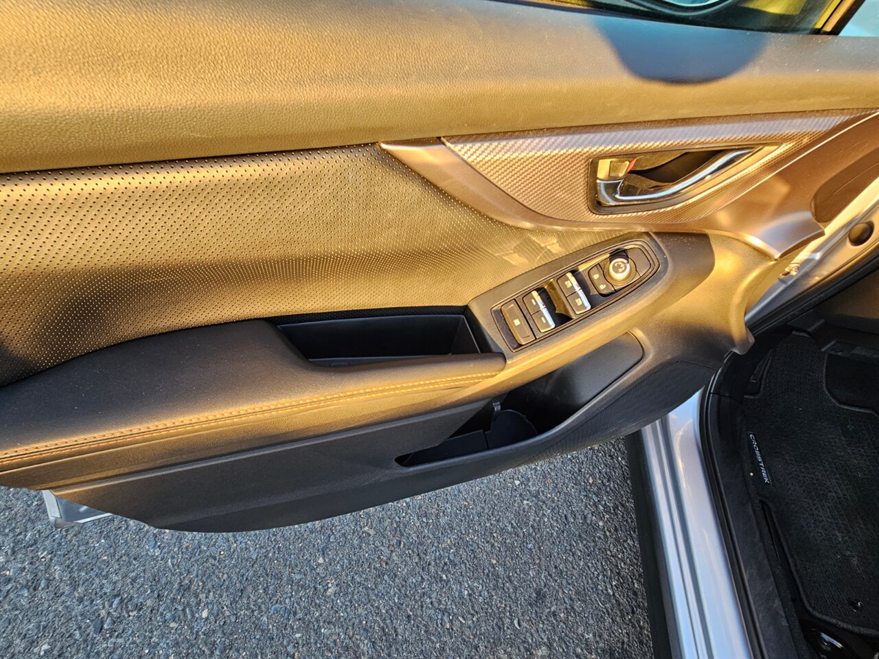 2021 Subaru Crosstrek Limited - Photo 13 - Portland, OR 97211