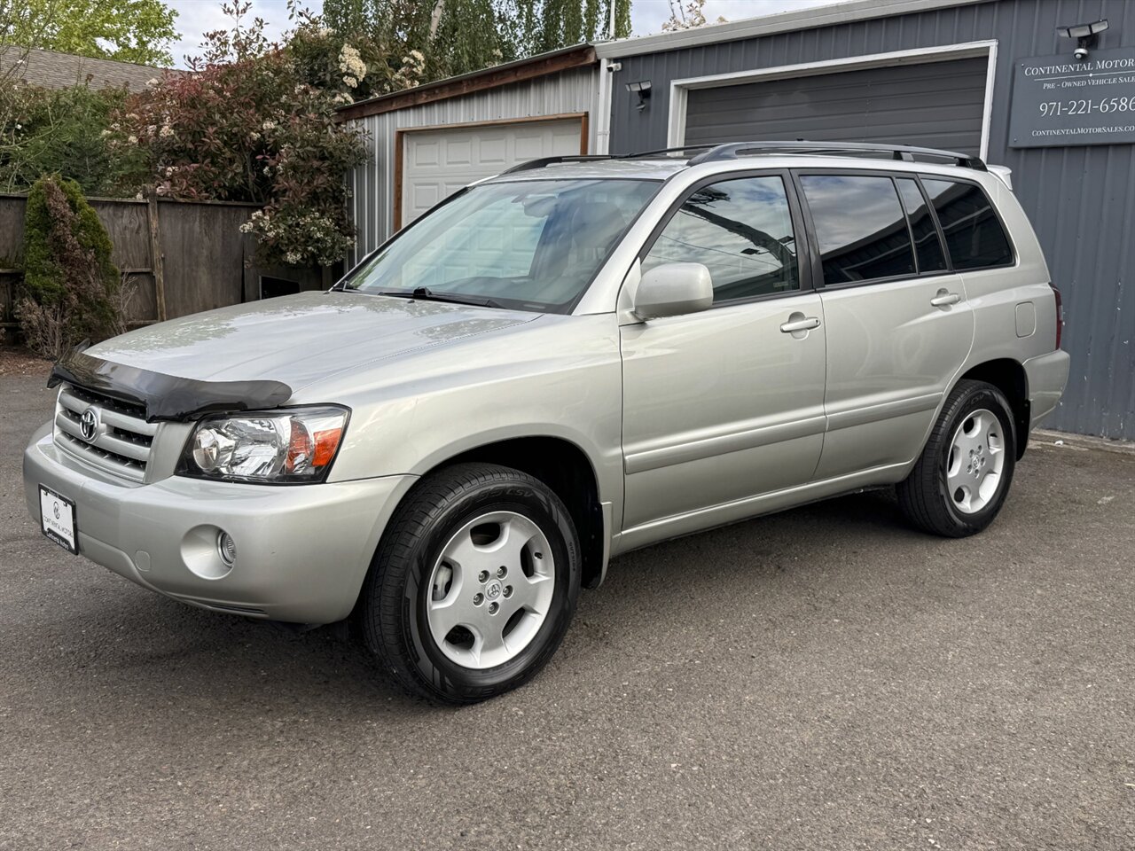 2007 Toyota Highlander Limited AWD 3RD ROW   - Photo 1 - Portland, OR 97211