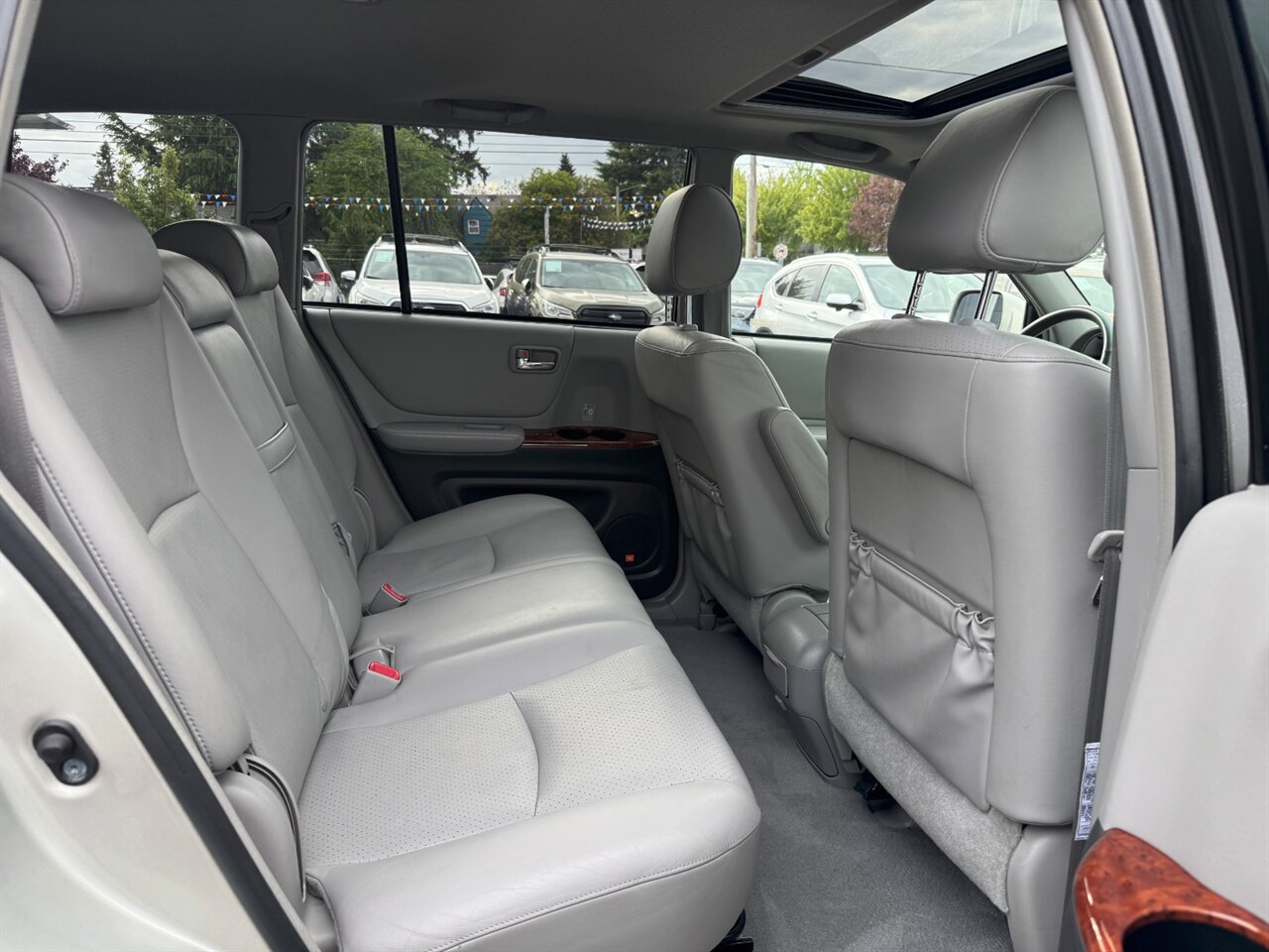 2007 Toyota Highlander Limited AWD 3RD ROW   - Photo 15 - Portland, OR 97211