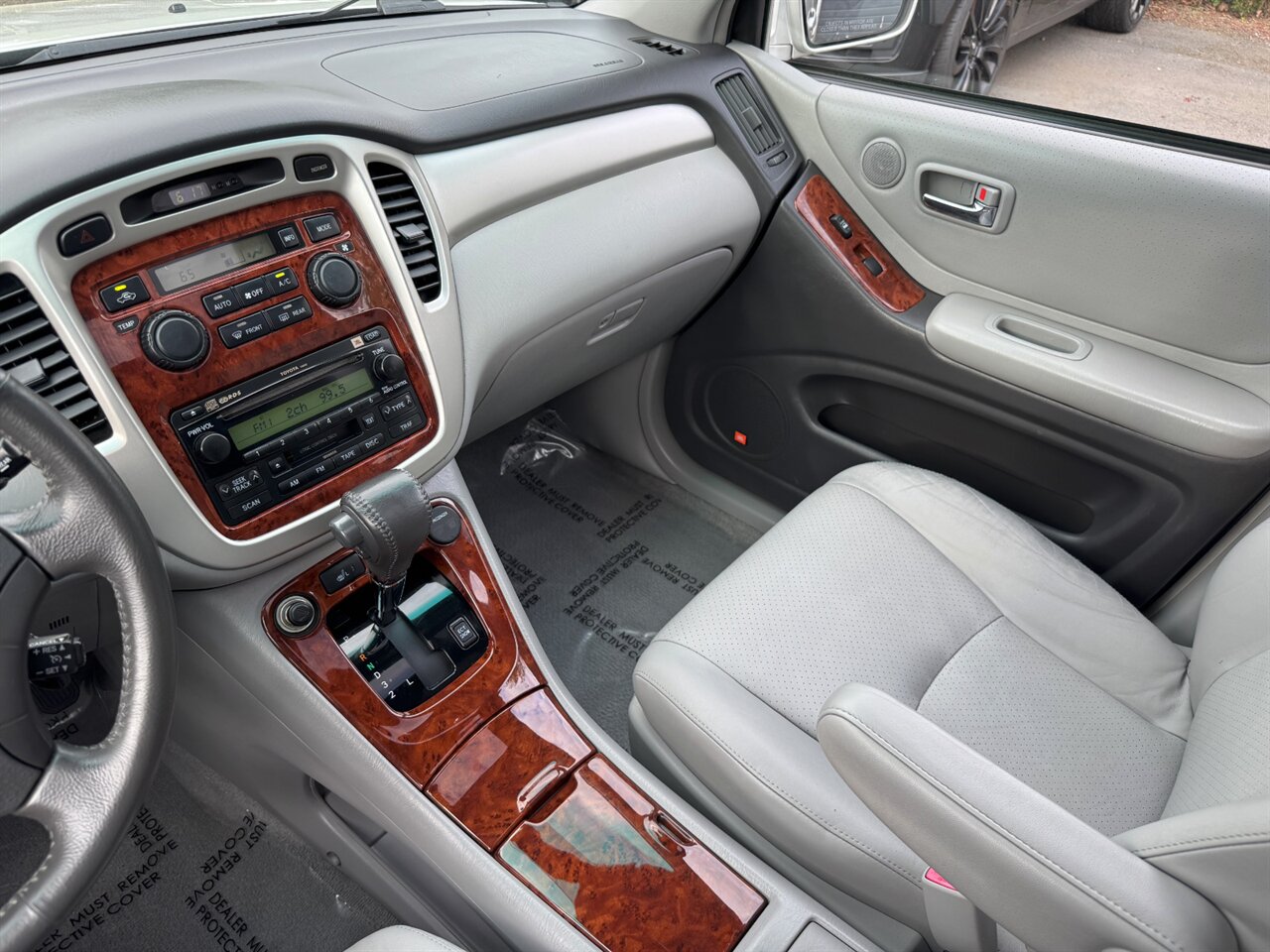 2007 Toyota Highlander Limited AWD 3RD ROW   - Photo 23 - Portland, OR 97211