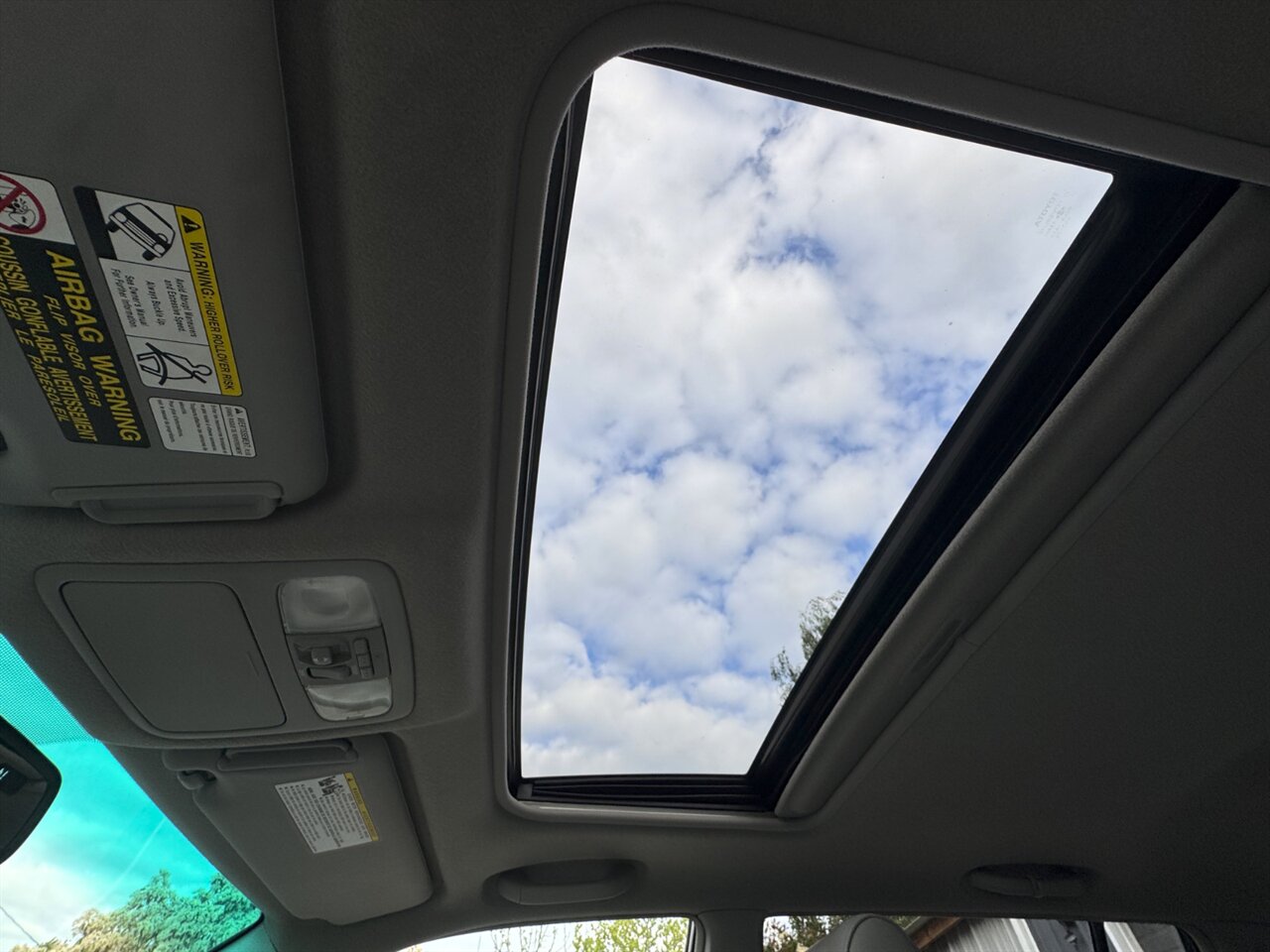 2007 Toyota Highlander Limited AWD 3RD ROW   - Photo 25 - Portland, OR 97211