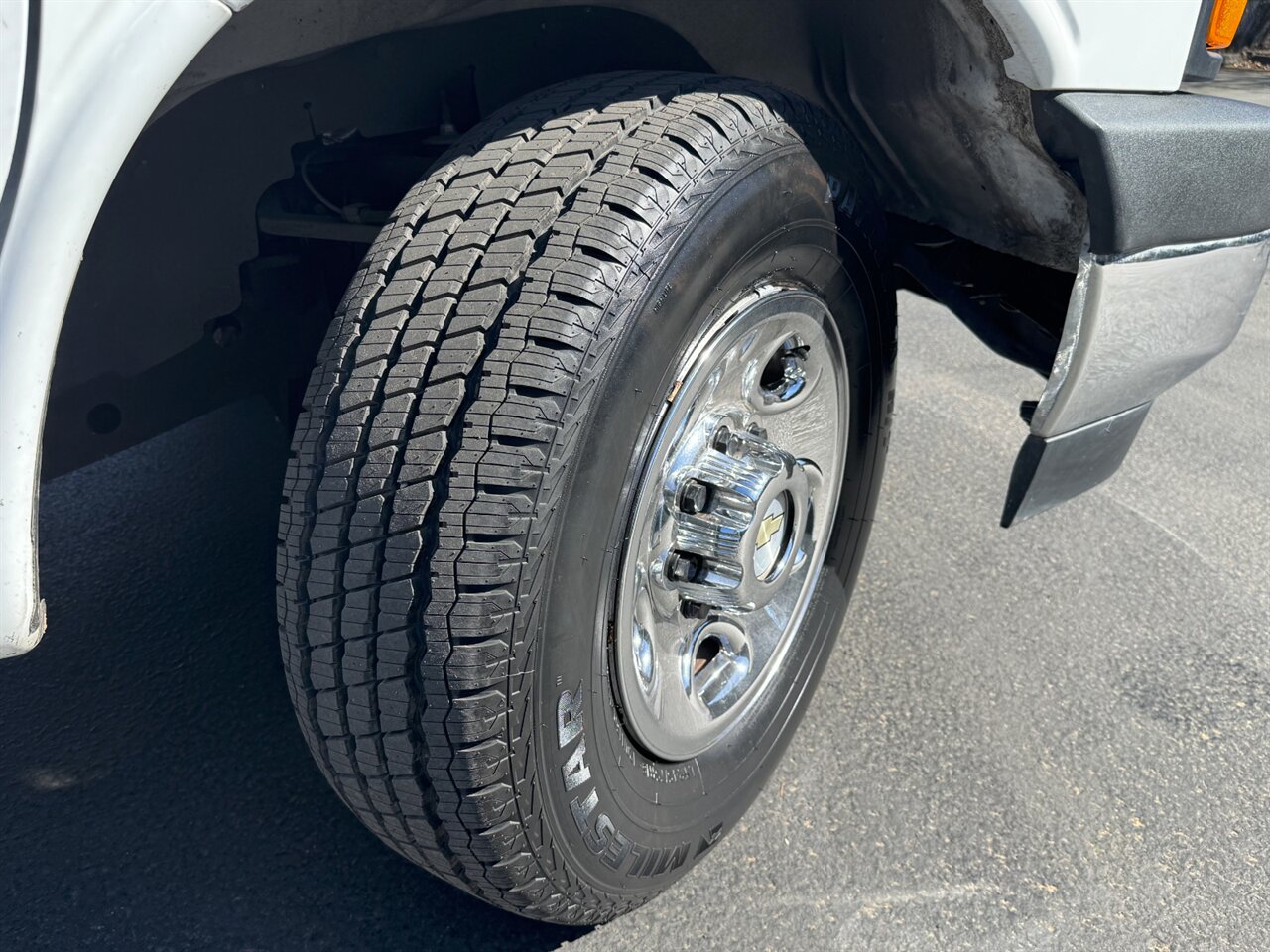 2020 Chevrolet Express 3500   - Photo 27 - Portland, OR 97211