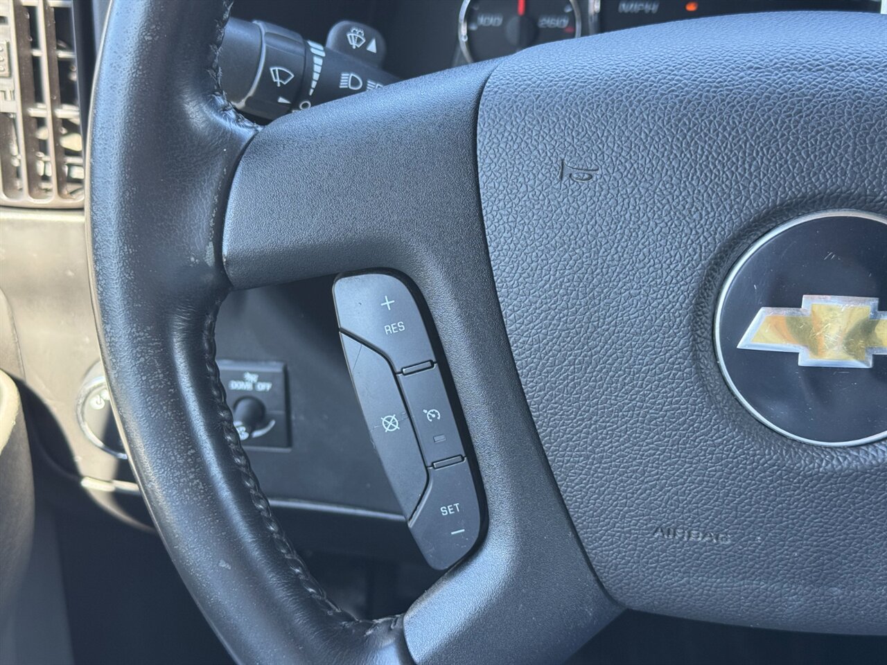 2020 Chevrolet Express 3500 - Photo 18 - Portland, OR 97211