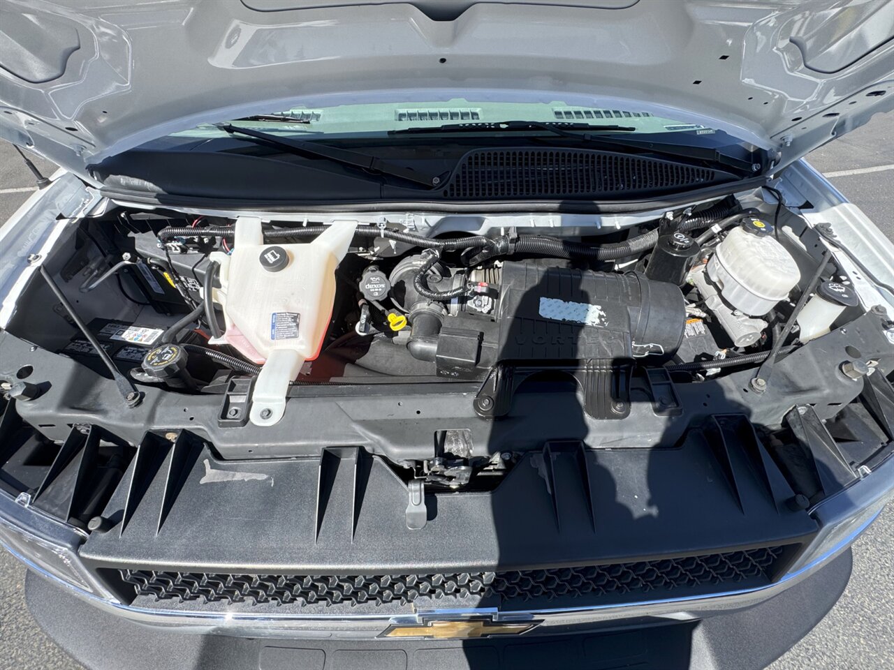 2020 Chevrolet Express 3500   - Photo 25 - Portland, OR 97211