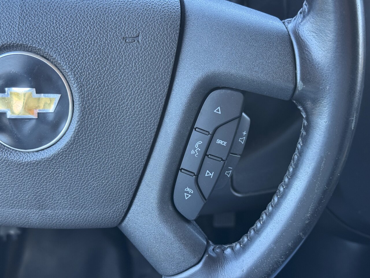 2020 Chevrolet Express 3500   - Photo 19 - Portland, OR 97211