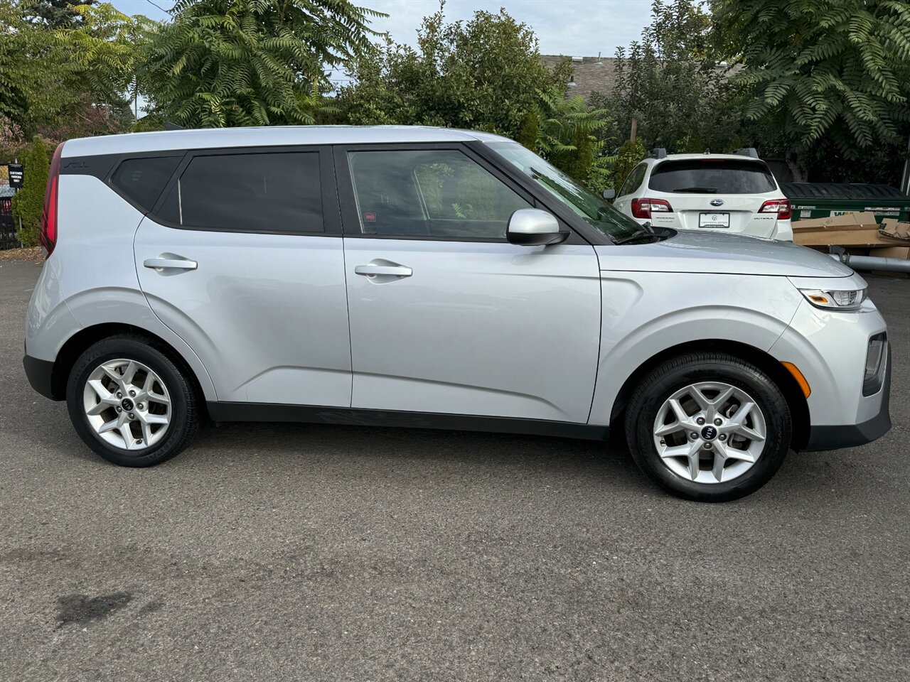 2020 Kia Soul S   - Photo 6 - Portland, OR 97211