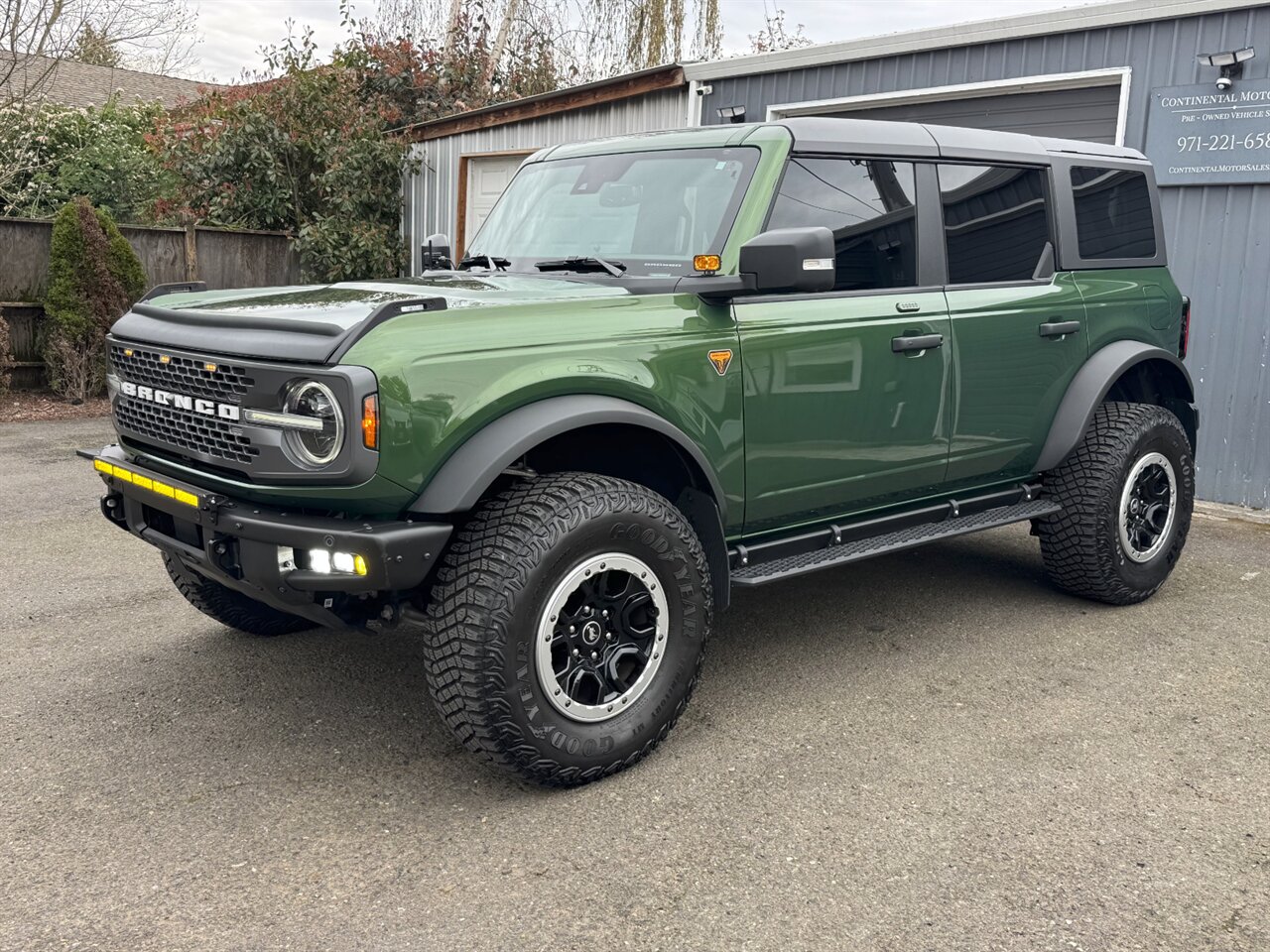 2022 Ford Bronco Badlands Advanced   - Photo 3 - Portland, OR 97211