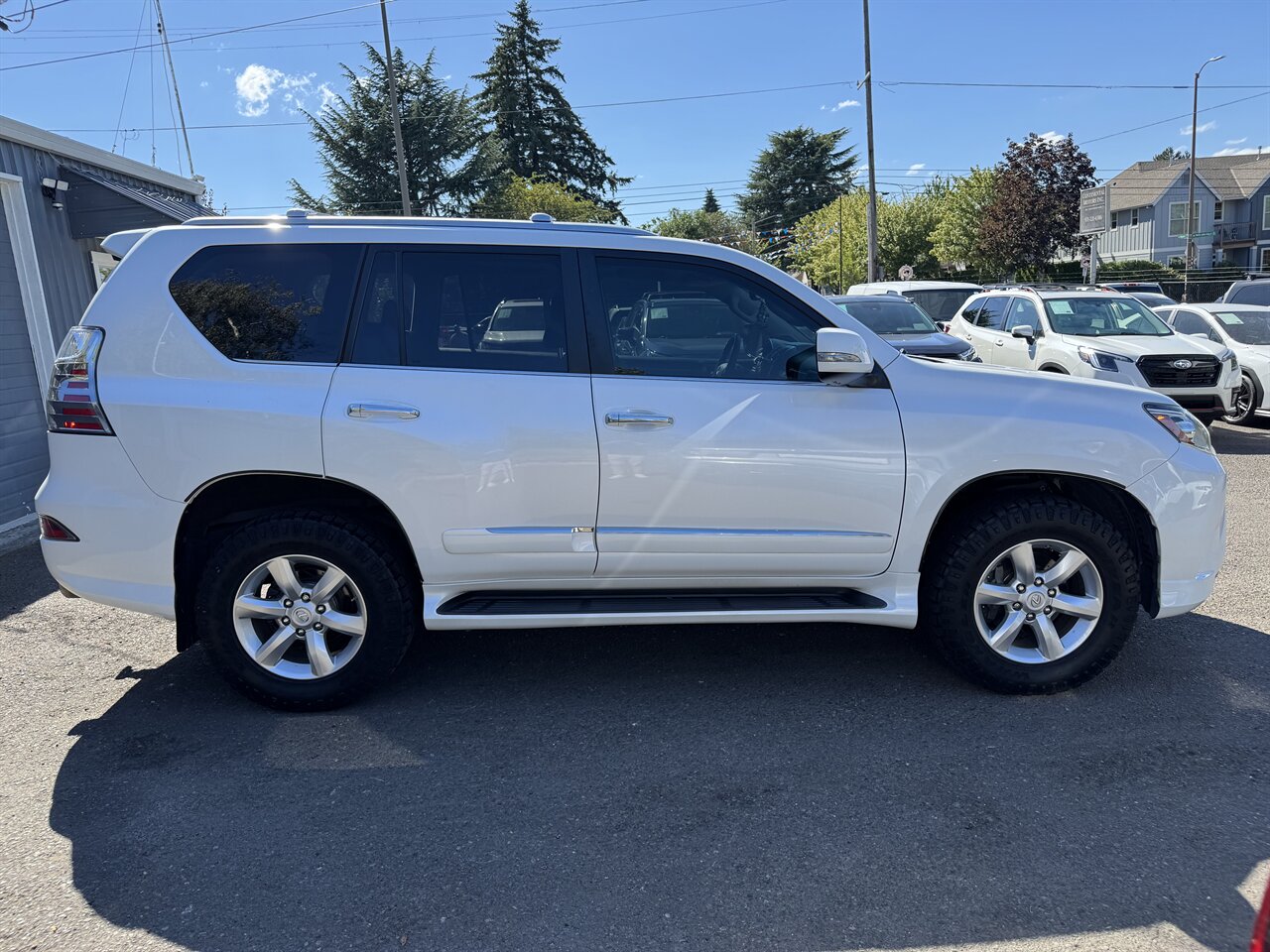 2015 Lexus GX 460   - Photo 7 - Portland, OR 97211