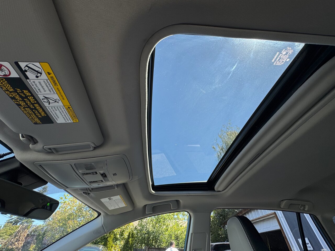 2018 Toyota RAV4 Limited AWD ADAPTIVE CRUISE - Photo 34 - Portland, OR 97211