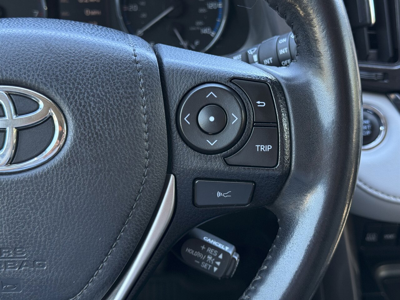 2018 Toyota RAV4 Limited AWD ADAPTIVE CRUISE - Photo 27 - Portland, OR 97211