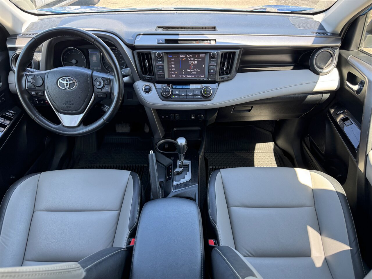 2018 Toyota RAV4 Limited AWD ADAPTIVE CRUISE - Photo 14 - Portland, OR 97211
