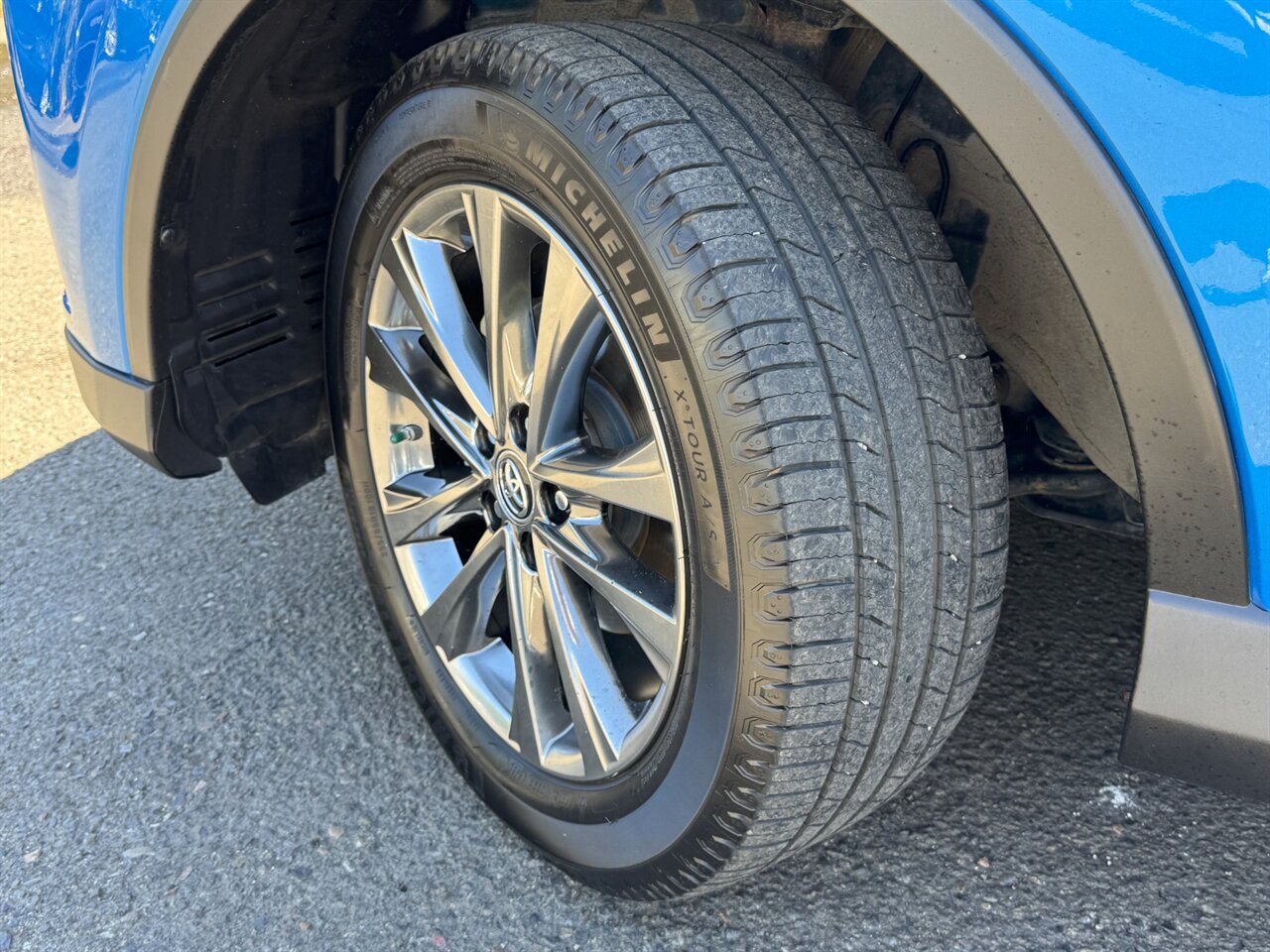2018 Toyota RAV4 Limited AWD ADAPTIVE CRUISE - Photo 37 - Portland, OR 97211