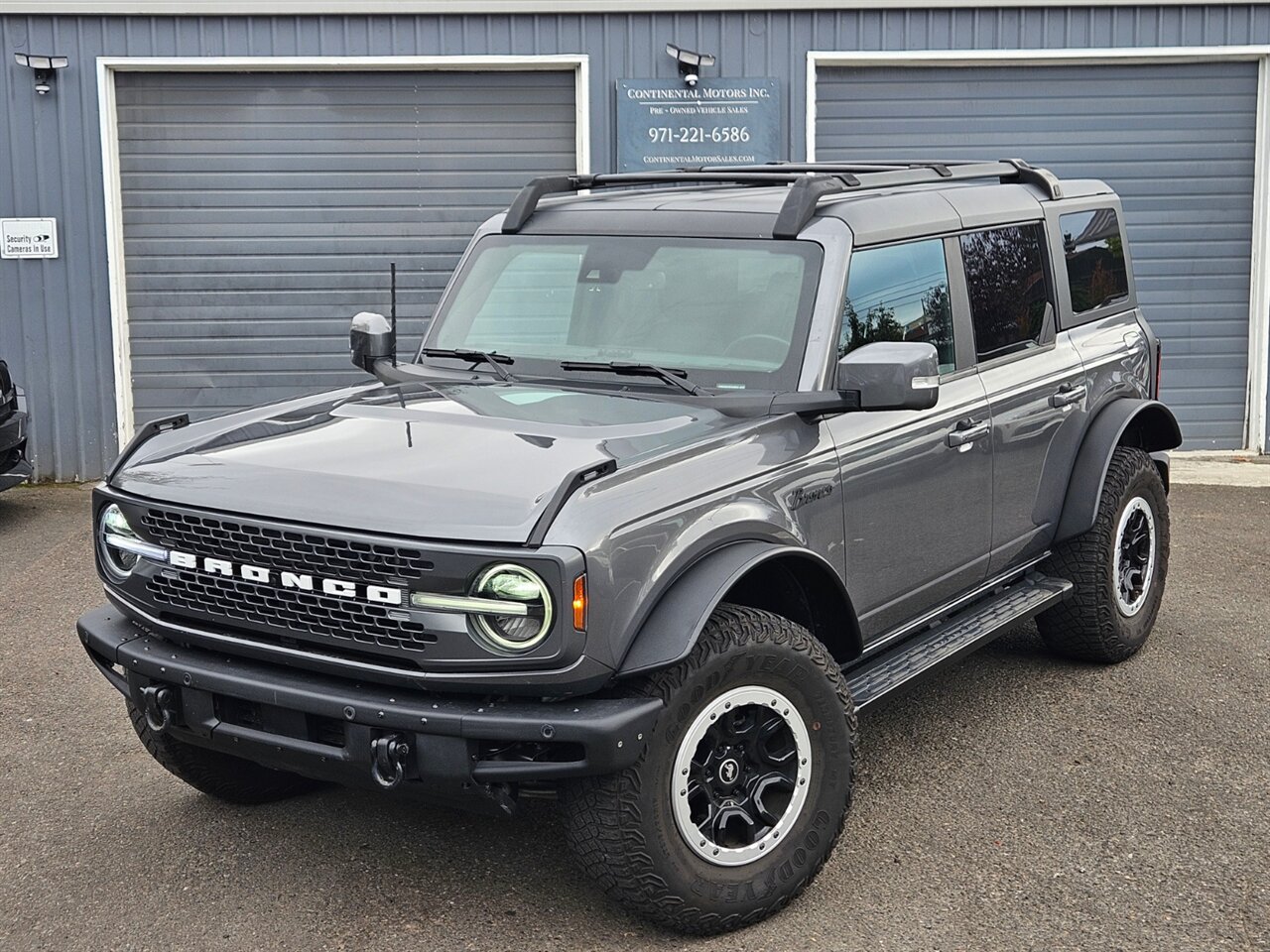 2023 Ford Bronco Outer Banks Advanced - Photo 1 - Portland, OR 97211