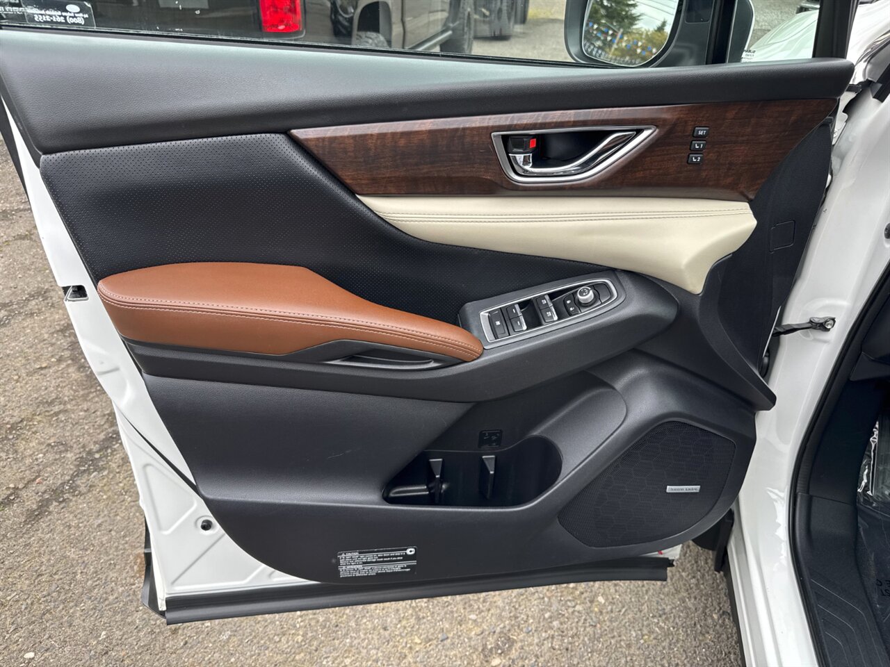 2019 Subaru Ascent Touring LOADED CAPTAIN CHAIRS   - Photo 12 - Portland, OR 97211