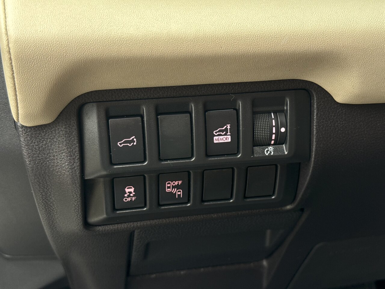 2019 Subaru Ascent Touring LOADED CAPTAIN CHAIRS   - Photo 24 - Portland, OR 97211