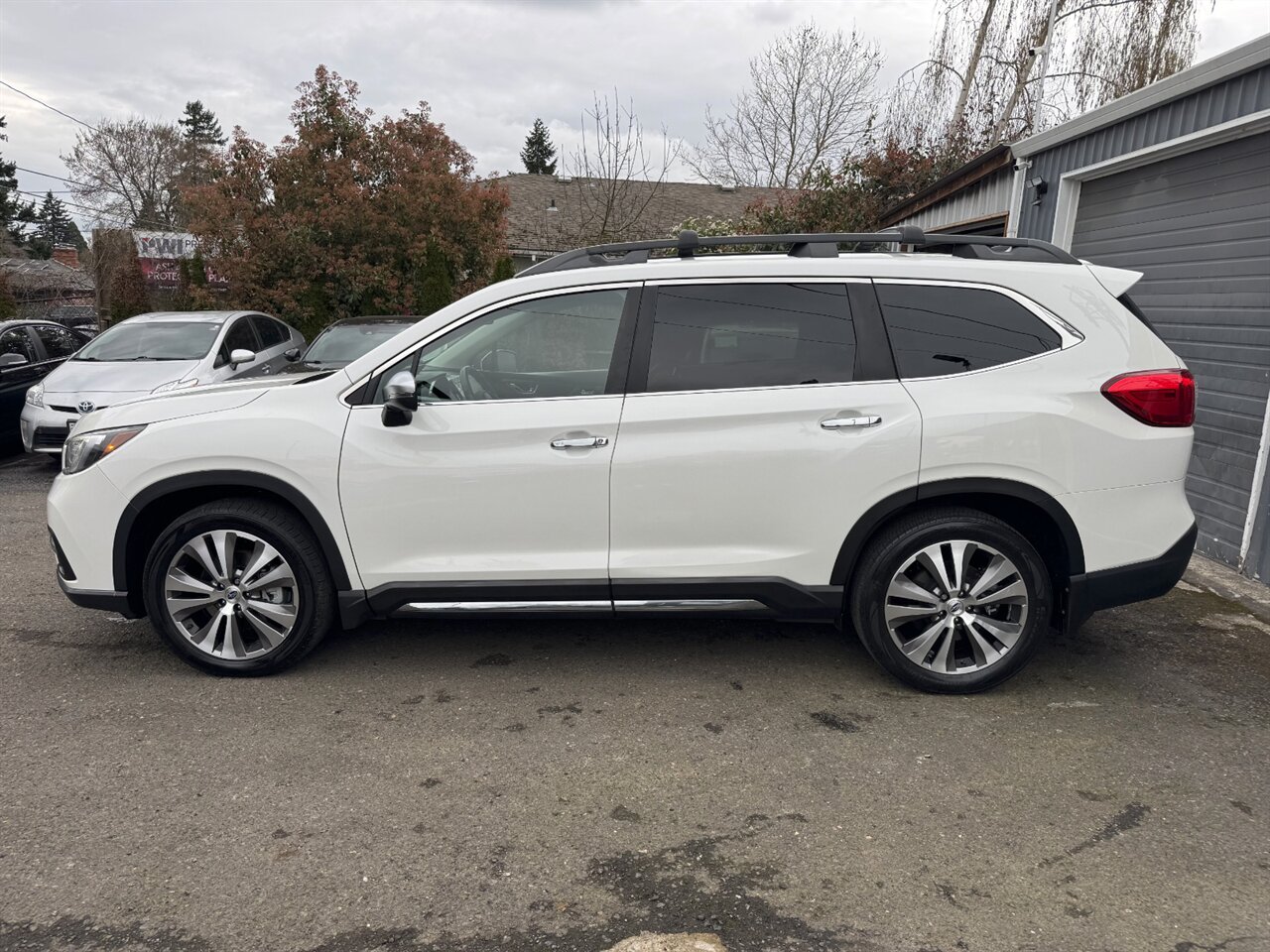 2019 Subaru Ascent Touring LOADED CAPTAIN CHAIRS   - Photo 4 - Portland, OR 97211
