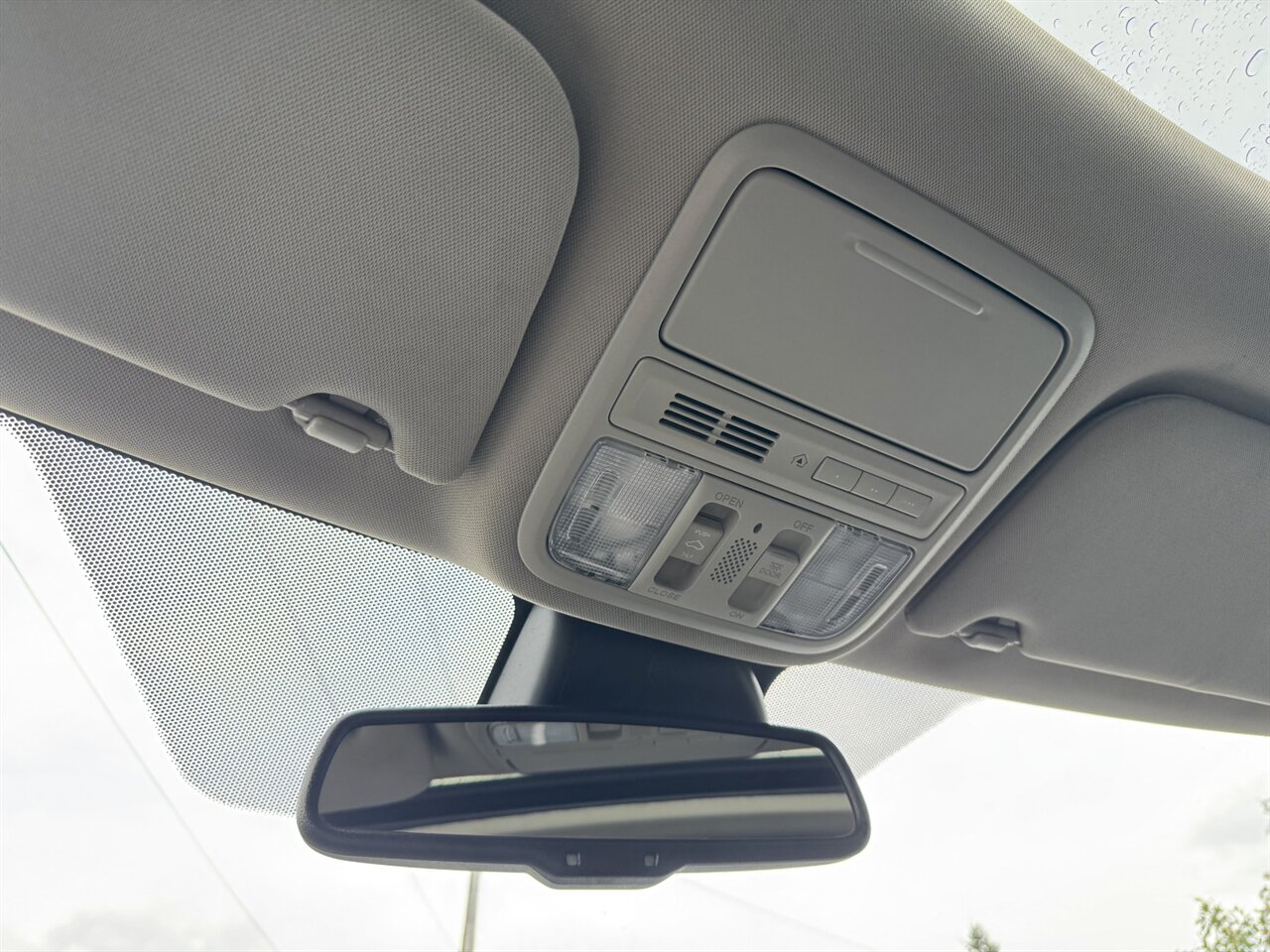 2016 Honda Odyssey EX-L LEATHER BACKUP CAMERA - Photo 34 - Portland, OR 97211