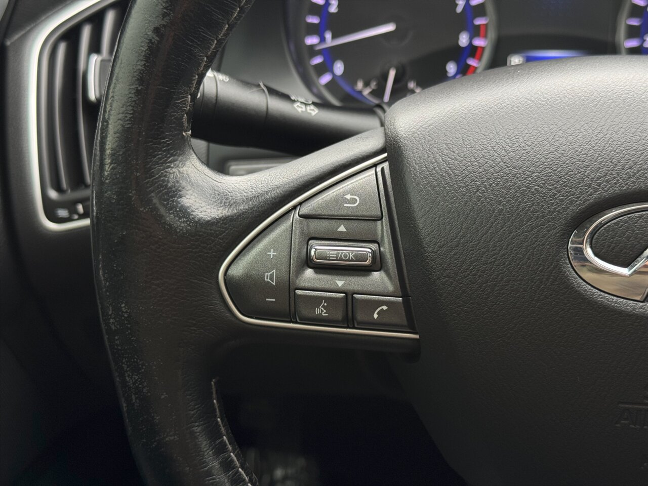 2015 INFINITI Q50 Premium AWD   - Photo 22 - Portland, OR 97211