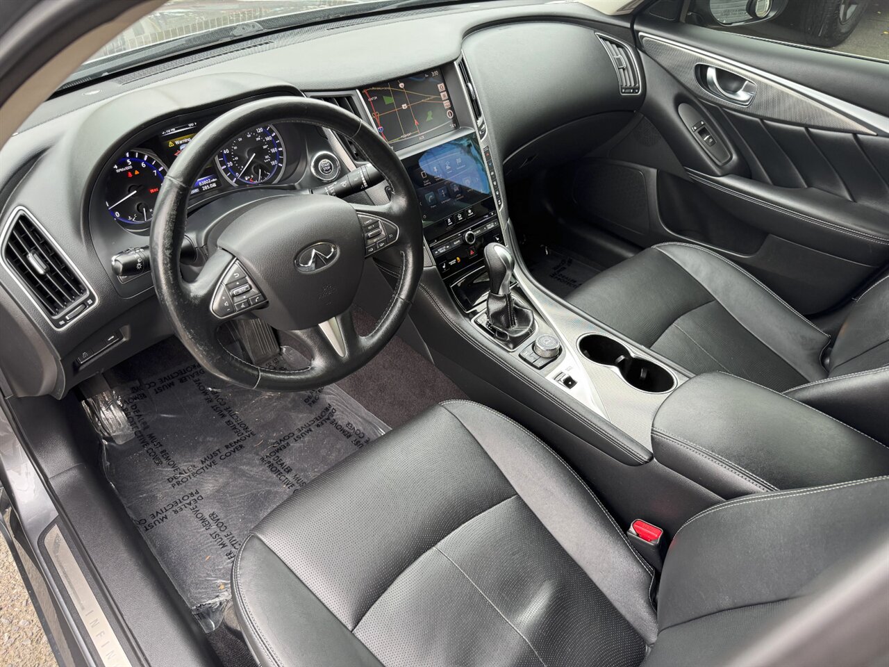 2015 INFINITI Q50 Premium AWD   - Photo 2 - Portland, OR 97211