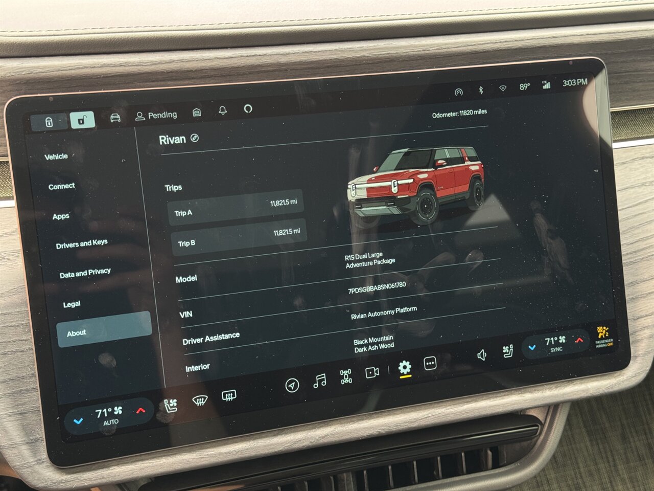 2025 Rivian R1S Adventure - Photo 30 - Portland, OR 97211