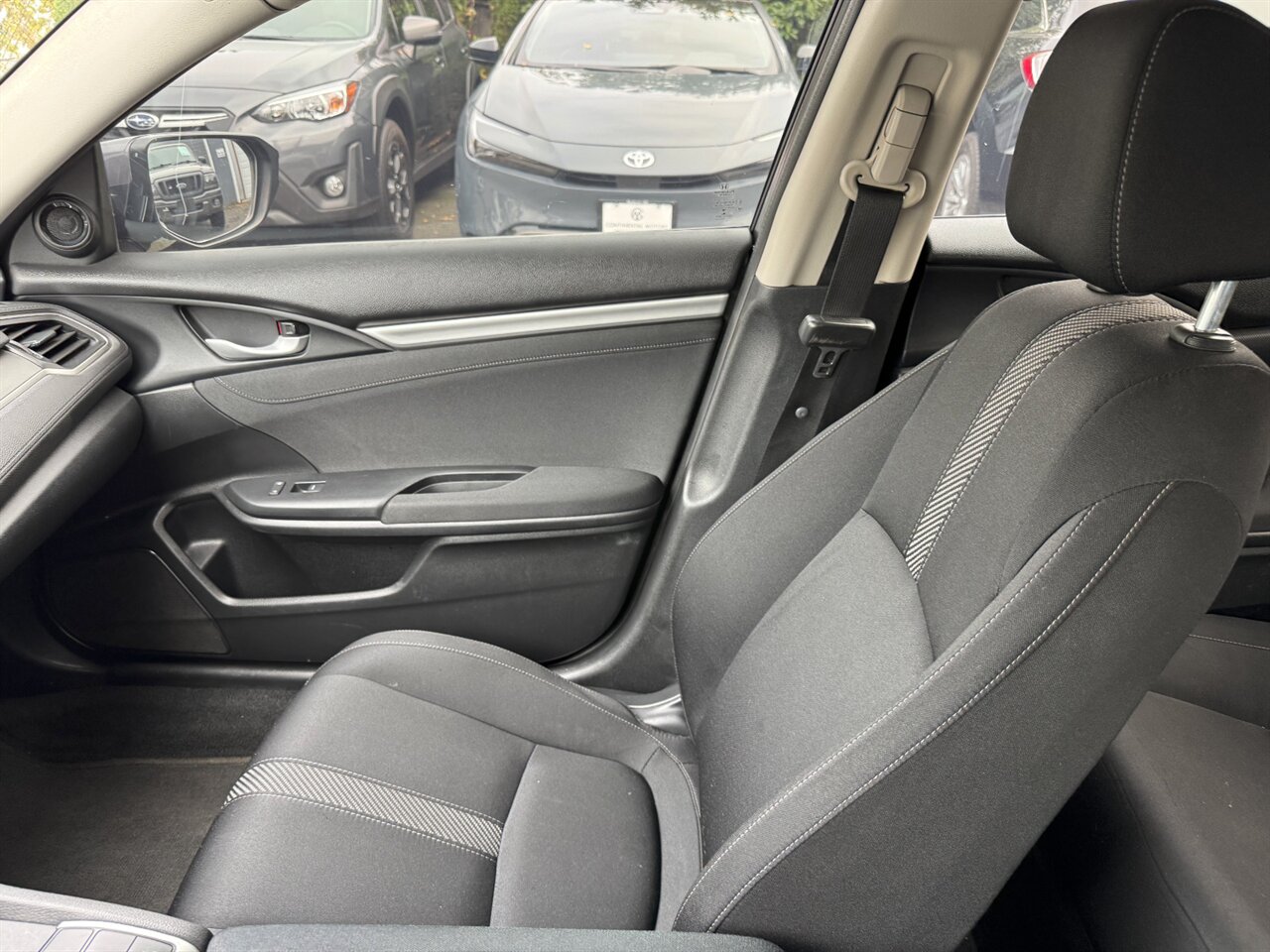 2017 Honda Civic EX   - Photo 23 - Portland, OR 97211