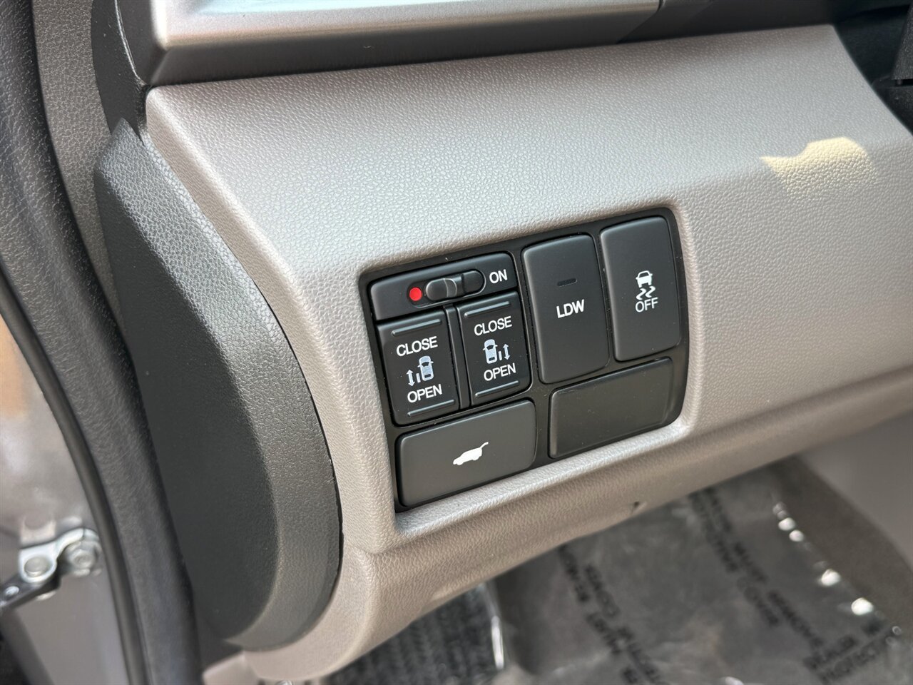 2014 Honda Odyssey EX-L LEATHER ONLY 45K MILES   - Photo 25 - Portland, OR 97211