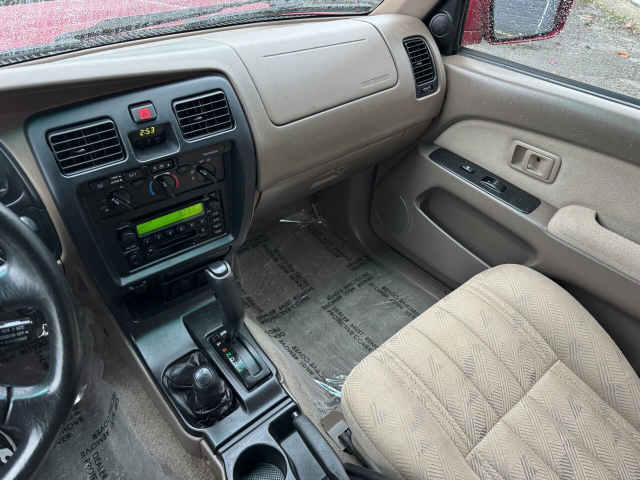 2002 Toyota 4Runner SR5 4WD - LOCAL WASHINGTON CAR. - Photo 28 - Portland, OR 97211