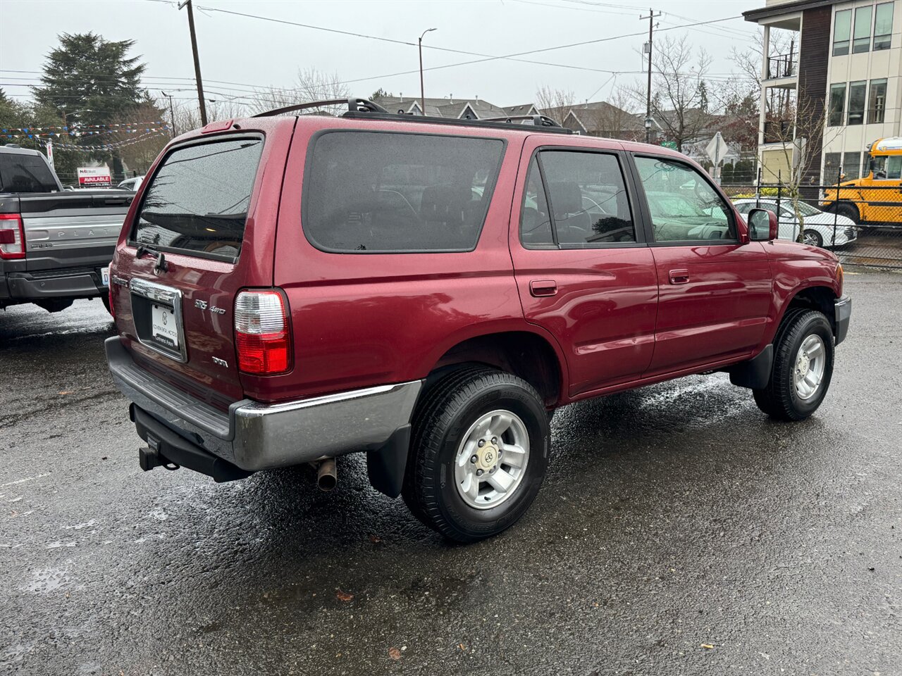 2002 Toyota 4Runner SR5 4WD - LOCAL WASHINGTON CAR. - Photo 8 - Portland, OR 97211