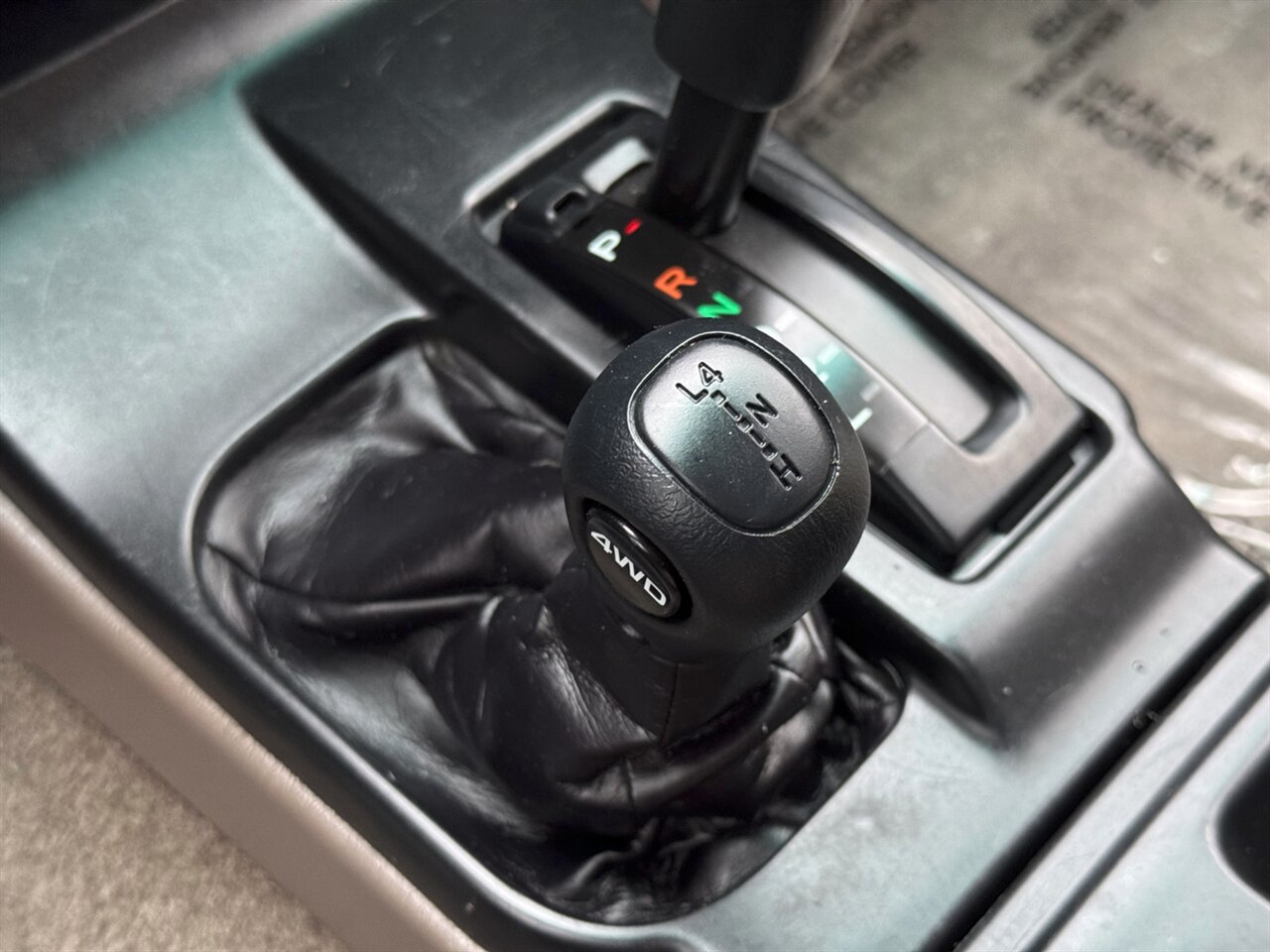 2002 Toyota 4Runner SR5 4WD - LOCAL WASHINGTON CAR. - Photo 30 - Portland, OR 97211