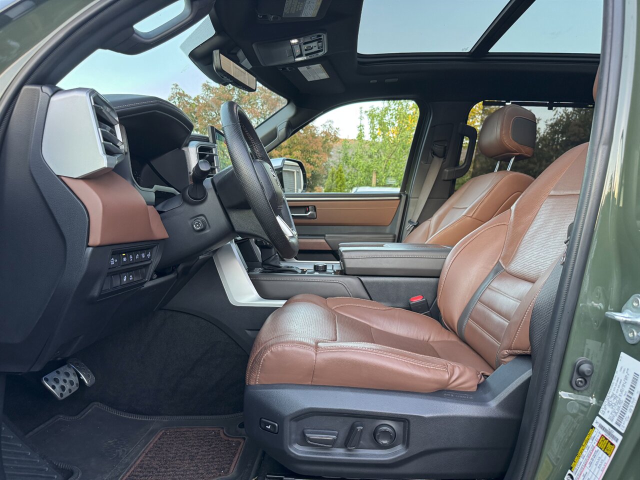 2023 Toyota Tundra 1794 Edition - Photo 11 - Portland, OR 97211