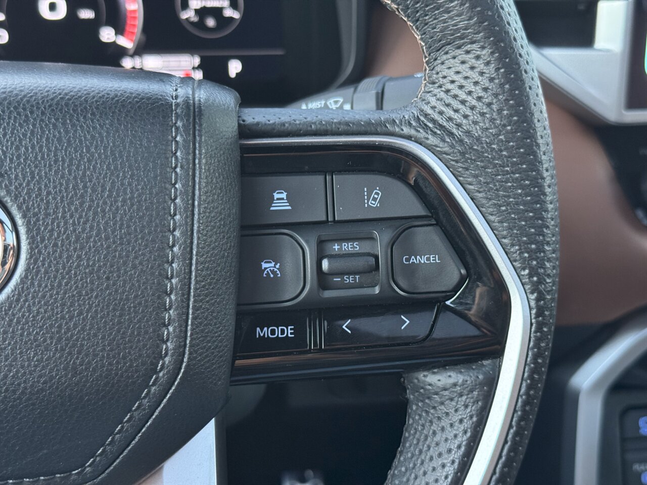 2023 Toyota Tundra 1794 Edition - Photo 25 - Portland, OR 97211