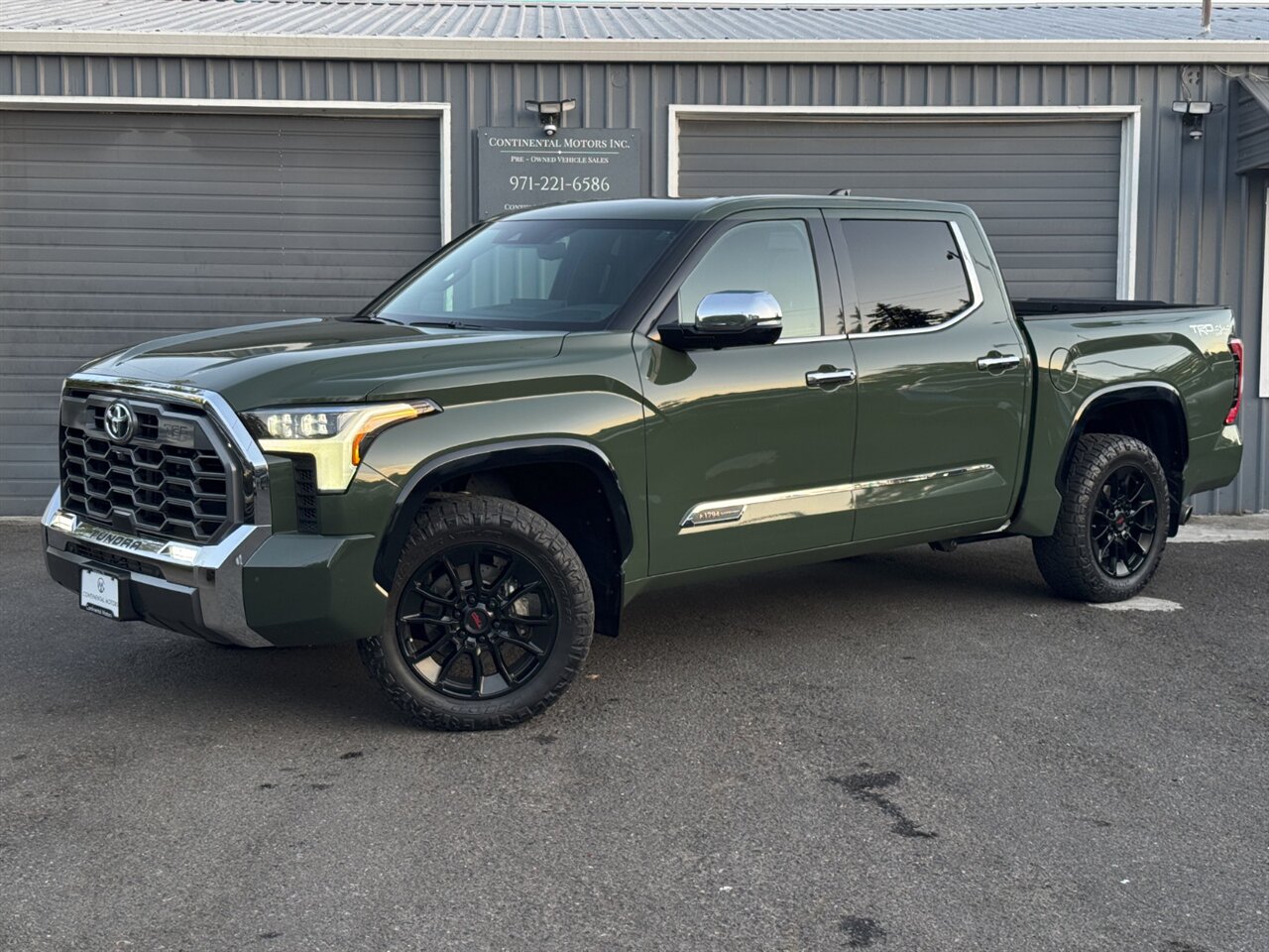 2023 Toyota Tundra 1794 Edition - Photo 1 - Portland, OR 97211