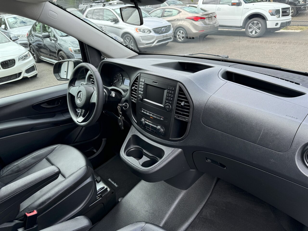2018 Mercedes-Benz Metris Passenger - Photo 20 - Portland, OR 97211