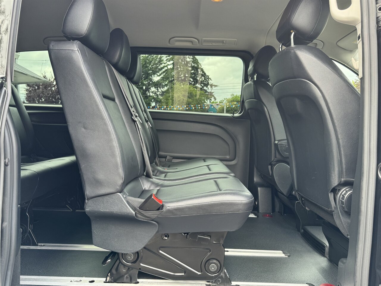 2018 Mercedes-Benz Metris Passenger - Photo 17 - Portland, OR 97211