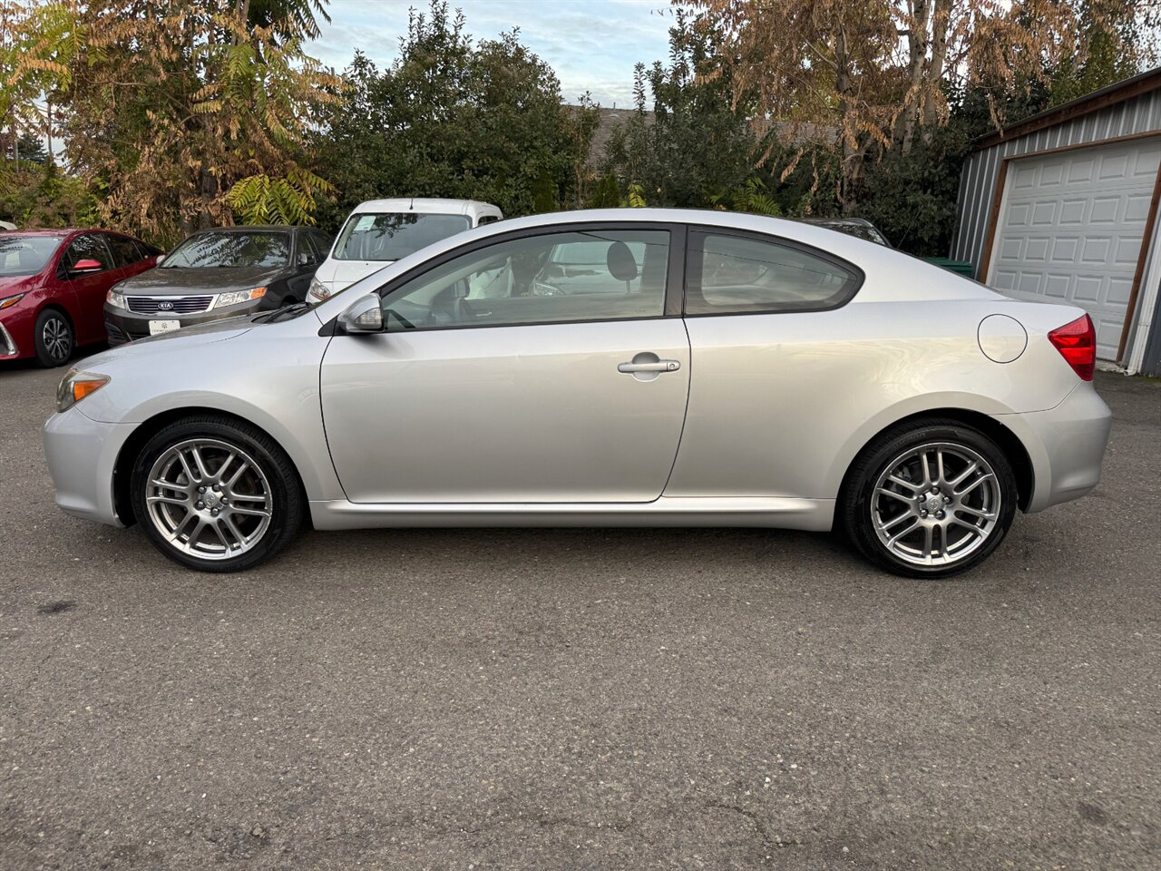 2006 Scion tC ONE OWNER   - Photo 4 - Portland, OR 97211