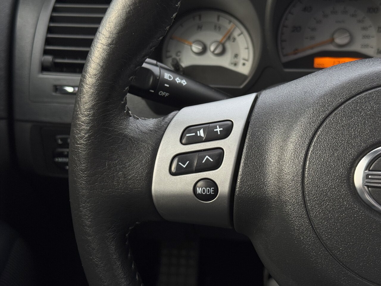 2006 Scion tC ONE OWNER   - Photo 18 - Portland, OR 97211