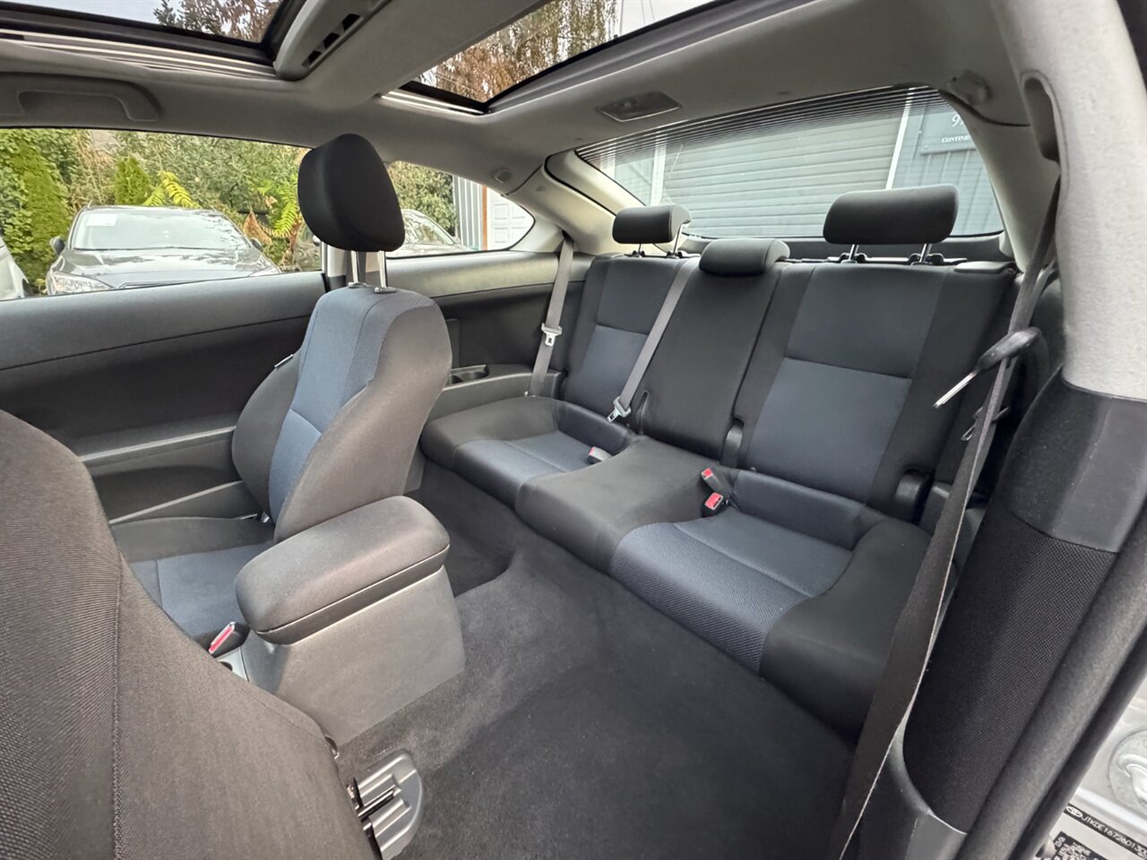 2006 Scion tC ONE OWNER   - Photo 12 - Portland, OR 97211