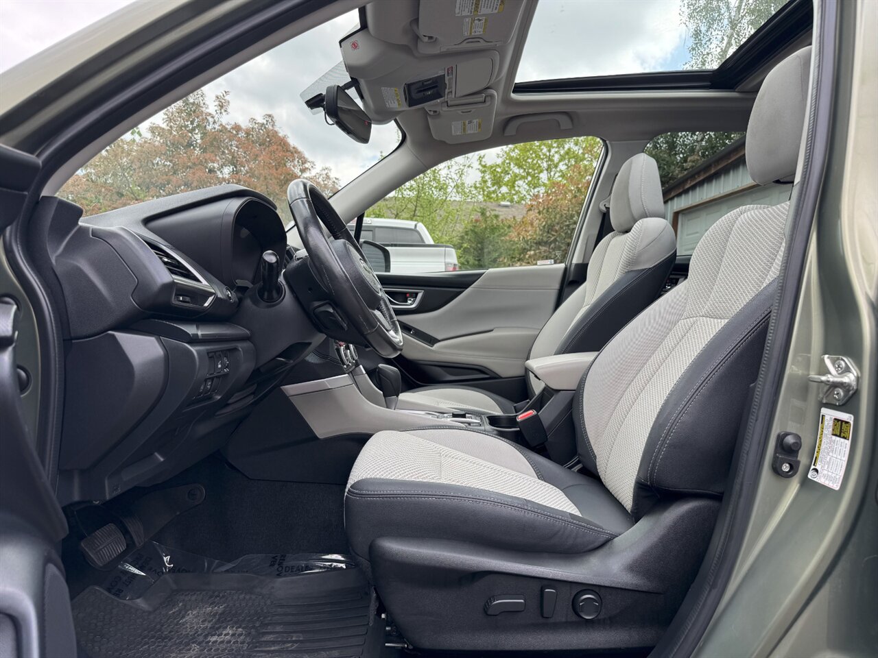 2020 Subaru Forester Premium AWD ADAPTIVE CRUISE BLIS   - Photo 11 - Portland, OR 97211