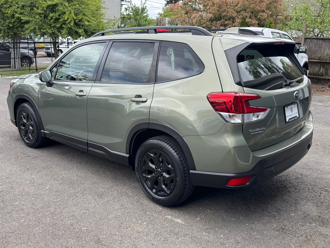 2020 Subaru Forester Premium AWD ADAPTIVE CRUISE BLIS   - Photo 10 - Portland, OR 97211
